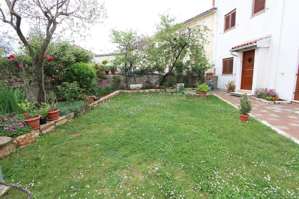 Guest House Liliana Rovinj Exterior photo