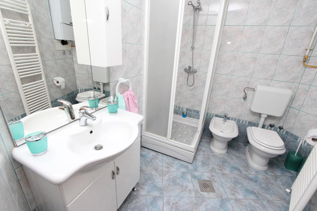 Guest House Liliana Rovinj Exterior photo